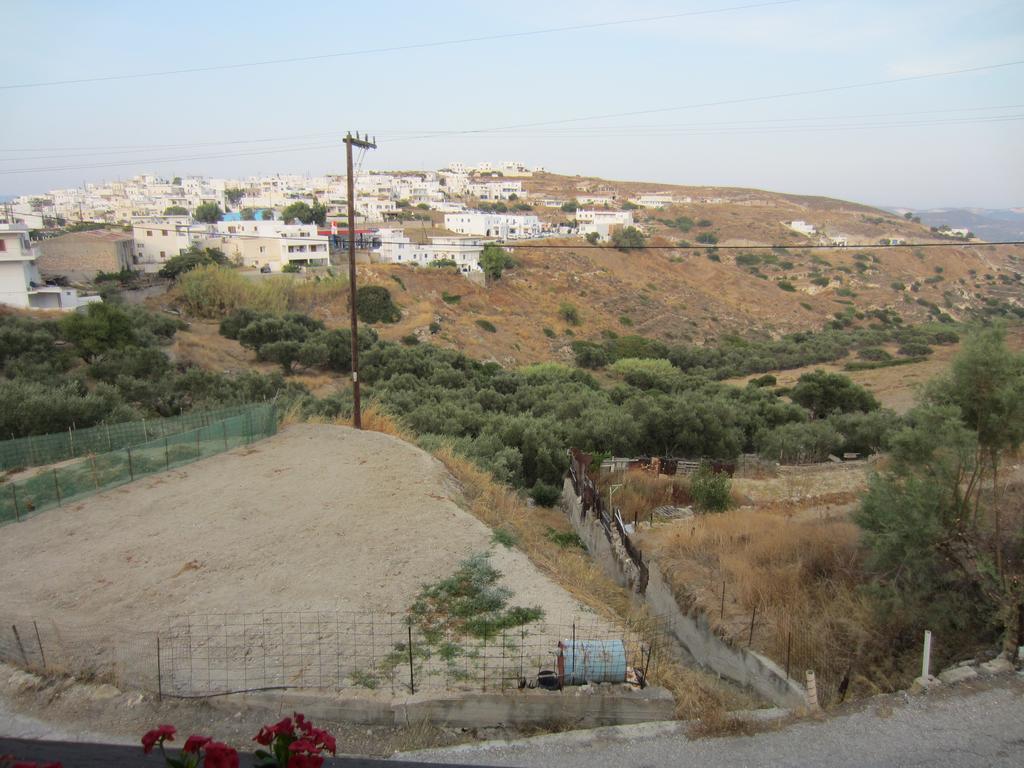 Katerina Apartments Triovasalos ภายนอก รูปภาพ